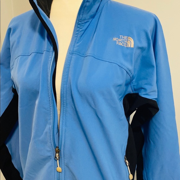 Women’s Jacket - Picture 2 of 8